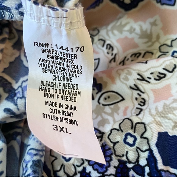 Lavish 3X Top Shirt Blue Pink Paisley Scoop Neck Sleeveless Stretch Casual - Picture 7 of 7